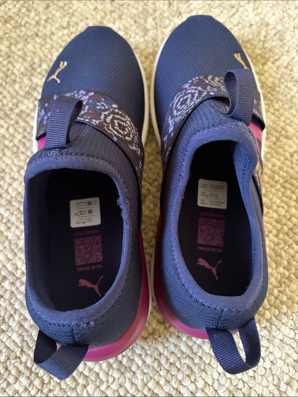 NIB! Puma Navy Floral-Accent Slip-On Sneakers with Pink NO TIE - Picture 8 of 14